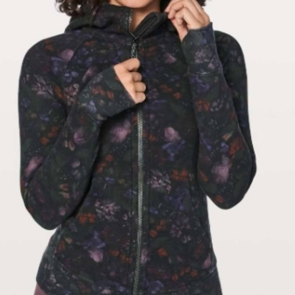 Lululemon Scuba Full Zip Hooded Sweatshirt in Frozen Flourish Multi